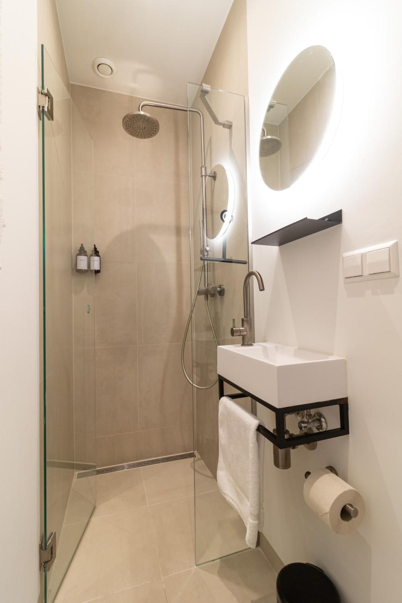 Sayo Boutique Hotel *